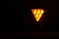 Rechts | LED Rücklicht mit integrierter CAN-Bus-Lösung & Rückfahrlicht & Kennzeichenbeleuchtung | 12v | 5-PIN | VC-2732B5CAN