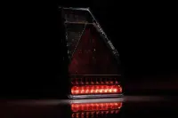 Rechts | LED Rücklicht | CAN-bus-roof | Dreiecksmodell | 12v | 5-function 5-PIN | VC-3302B5CAN