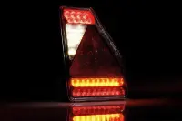 Rechts | LED Rücklicht Dreieck | 12v | 5-Funktionen | 5-PIN | VC-3302B5